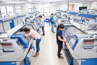 Theo kịp dòng thông tin hội nhập