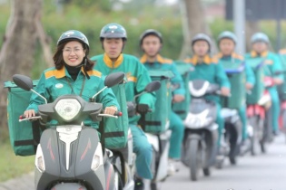 Chiến thuật “nhặt hạt dẻ trong lò lửa” của Viettel Post