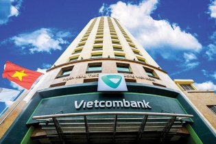 Vietcombank: Vị thế khẳng định qua các thương vụ bán vốn
