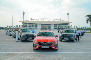 Ô tô VinFast ra sao sau một năm gây tiếng vang tại Paris Motor Show?