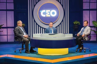 Niềm tin và sự kiên định của ông chủ AlphaBooks