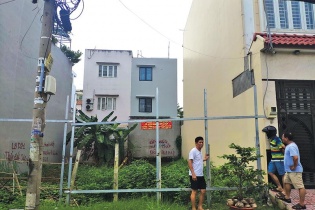 Vụ ngang nhiên bán trộm cả nền biệt thự nhà phố ở TP.HCM: Cấp phép xây dựng trên đất tranh chấp