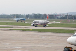 Bí bách cơ chế vốn cải tạo đường băng 2 sân bay Nội Bài và Tân Sơn Nhất