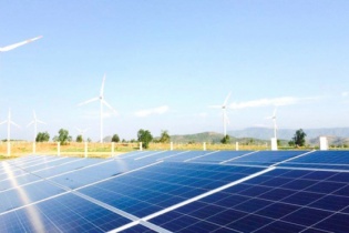 Ồ ạt đăng ký sản xuất 150.000 MW, nhà đầu tư năng lượng sạch ngóng chính sách