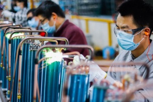Cơ hội vàng phục hồi kinh tế: Không nói suông