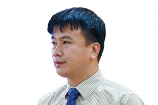 EVNNPT căng mình lo truyền tải điện