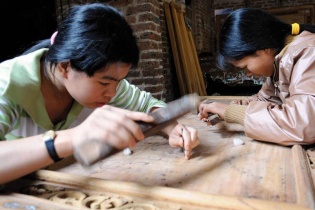 Hộ kinh doanh “vô hình” trước các ưu đãi
