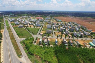 Đầu tư địa ốc “bỏ phố về quê”