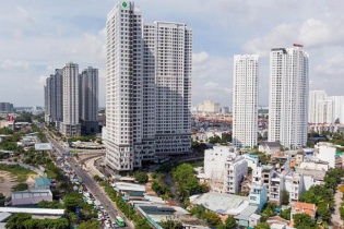 Thị trường địa ốc TP.HCM: Khách hàng thận trọng, giao dịch giảm mạnh