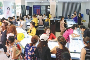 Vàng Phú Nhuận với nghịch lý chi phí lãi vay