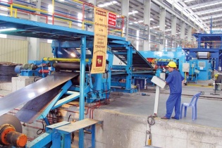 Giá nguyên liệu nhảy múa, Hoa Sen lại thấp thỏm