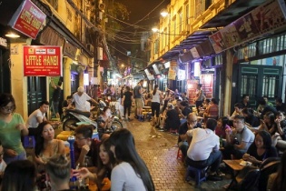 Phát triển kinh tế ban đêm - Bài 6: Cần chính sách, quy hoạch phù hợp