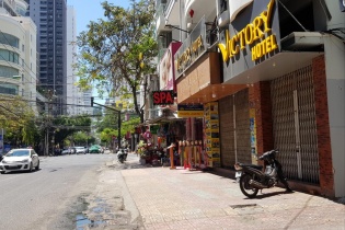 Kinh doanh khách sạn vẫn bết bát