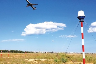 Cấp bách triển khai hệ thống radar phát hiện vật ngoại lai tại các sân bay