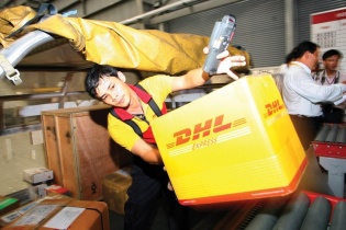 Gỡ rào cản chuyển đổi số cho ngành logistics