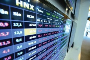 Thanh khoản thị trường tích cực trên HNX lẫn UPCoM trong tháng 4 
