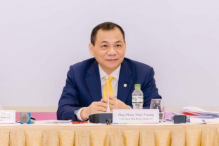 Tỷ phú Phạm Nhật Vượng mang thêm cổ phiếu VIC góp vốn vào VinSpeed và VinEnergo