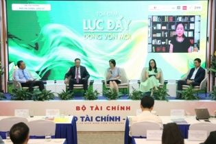 Nỗ lực nâng tầm thị trường chứng khoán Việt Nam
