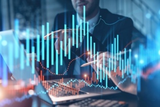 Chứng khoán phiên 23/12: Cổ phiếu trụ quá mạnh đưa VN-Index lập đỉnh mới