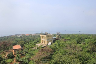 EVN cam kết đồng hành hỗ trợ xây dựng hệ thống điện lưới huyện đảo Cồn Cỏ- Quảng Trị