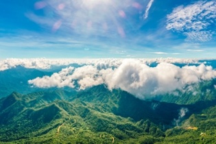 Các chuyên gia nói gì về phương án xây dựng cáp treo lên Bạch Mã