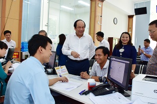 Bộ trưởng, Chủ nhiệm Văn phòng Chính phủ Mai Tiến Dũng làm việc với UBND tỉnh Thừa Thiên Huế