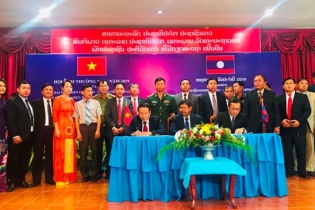 Quảng Trị xây dựng đường biên giới hợp tác phát triển với các tỉnh nước bạn Lào
