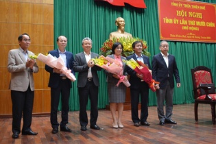 Thừa Thiên Huế: Điều động công tác nhiều cán bộ thuộc Ban Thường vụ Tỉnh ủy quản lý
