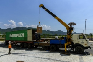 Thông quan lô thiết bị đầu tiên tại Khu công nghệ thông tin Đà Nẵng