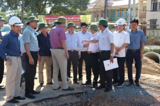 Đường từ cầu Nhật Lệ 2 đến Đường Hồ Chí Minh thi công đạt hơn 80% khối lượng