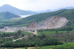 Nhiều doanh nghiệp khai thác khoáng sản “máu mặt” ở Quảng Bình nợ thuế tiền tỷ