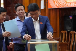 Quảng Bình công bố kết quả lấy phiếu tín nhiệm các chức danh lãnh đạo