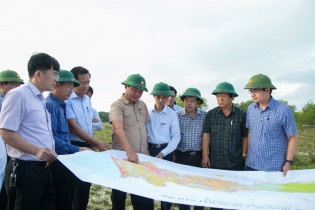 Đẩy nhanh tiến độ giải phóng mặt bằng dự án Cảng hàng không Quảng Trị