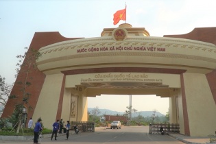 Quảng Trị tổ chức Hội thảo Khu kinh tế thương mại xuyên biên giới chung Lao Bảo - Đensavẳn