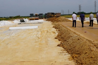 Chủ tịch Quảng Trị đôn đốc tiến độ Đường tránh phía Đông thành phố Đông Hà