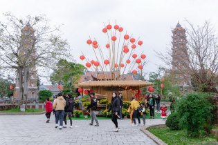 Quảng Bình đón hơn 163.000 lượt khách du lịch dịp Tết Nguyên đán Ất Tỵ 2025