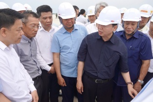 Phó thủ tướng Trần Hồng Hà kiểm tra tiến độ 2 dự án trọng điểm tại Quảng Trị