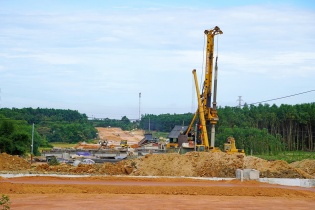 Quảng Trị: Tăng cường vận động, xem xét tính đến cưỡng chế mặt bằng dự án Đường Hùng Vương nối dài