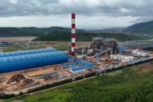 EVN kiến nghị Quảng Trị hỗ trợ các thủ tục tại Trung tâm Điện lực Quảng Trạch