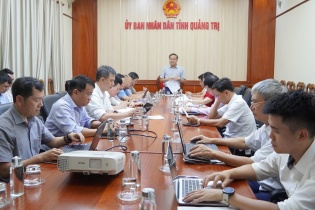 Quảng Trị bàn giải pháp nâng cấp hệ thống truyền tải điện