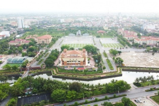 Chủ tịch Quảng Trị phê bình các chủ đầu tư giải ngân vốn đầu tư công thấp