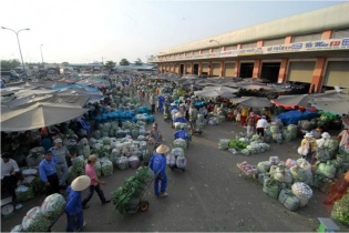 TP.HCM: Tất cả chợ, trung tâm thương mại cũng phải phun thuốc phòng virus Corona