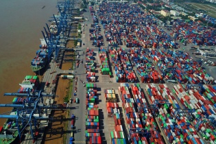 Đề nghị UBND TP.HCM sớm trình HĐND điều chỉnh việc thu phí cảng biển