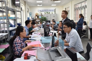 TP.HCM: Nhiều nhân sự ngành giáo dục, y tế nghỉ việc 