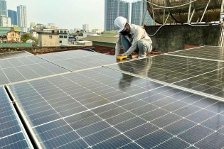 TP.HCM kiến nghị gỡ vướng cơ chế mua bán trực tiếp điện năng lượng tái tạo