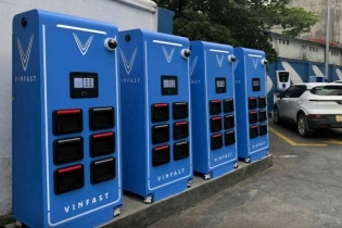 TP.HCM công bố điều kiện cho phép doanh nghiệp đầu tư lắp đặt tủ đổi pin xe điện