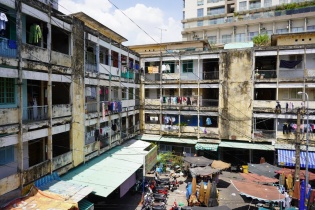 TP.HCM yêu cầu Sở, ngành "mạnh dạn" đề xuất cơ chế đặc thù cải tạo chung cư cũ