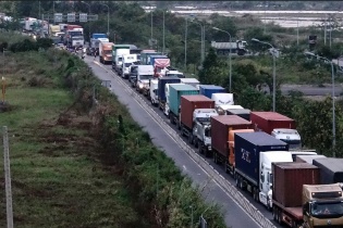 TP.HCM: Phối hợp xử lý phát sinh trong vận tải đường bộ do ảnh hưởng chiến sự Trung Đông