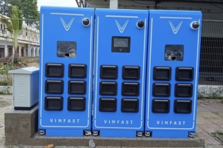 TP.HCM: Bắt đối tượng đập phá hàng loạt tủ đổi pin xe điện Vinfast