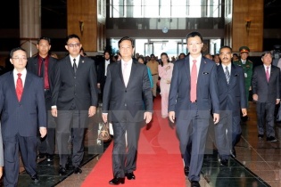 Thủ tướng Nguyễn Tấn Dũng bắt đầu chuyến thăm chính thức Malaysia